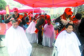 微笑滿渝州 文明禮儀行動(dòng)啟動(dòng) 一大波 雷鋒 來了